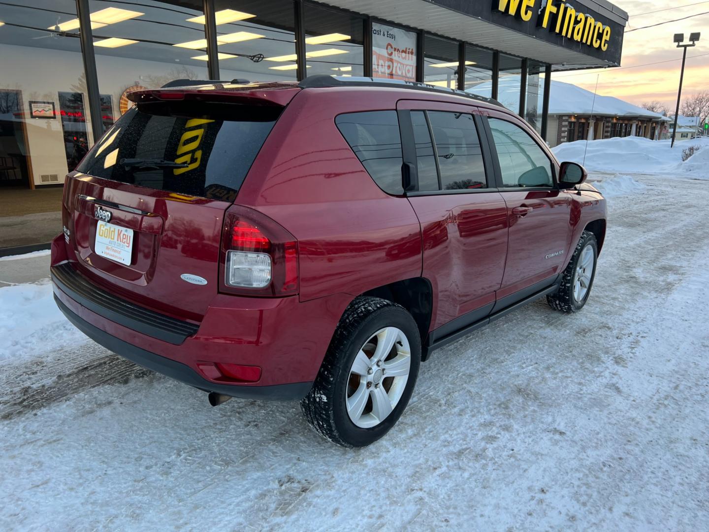 2016 Jeep Compass (1C4NJDEBXGD) , located at 1633 W Kimberly, Davenport, IA, 52806, (563) 323-5341, 41.559456, -90.598732 - Photo#3